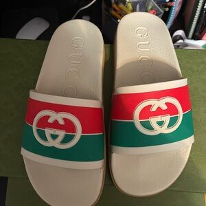 Gucci Slide women
Interlocking G Orange